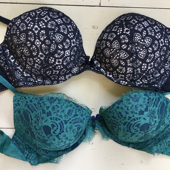 Victoria Secret 34b push-up bras - Picture 2 of 4